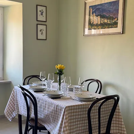 Apartman Pani E Tulipani - Castelvecchio Calvisio